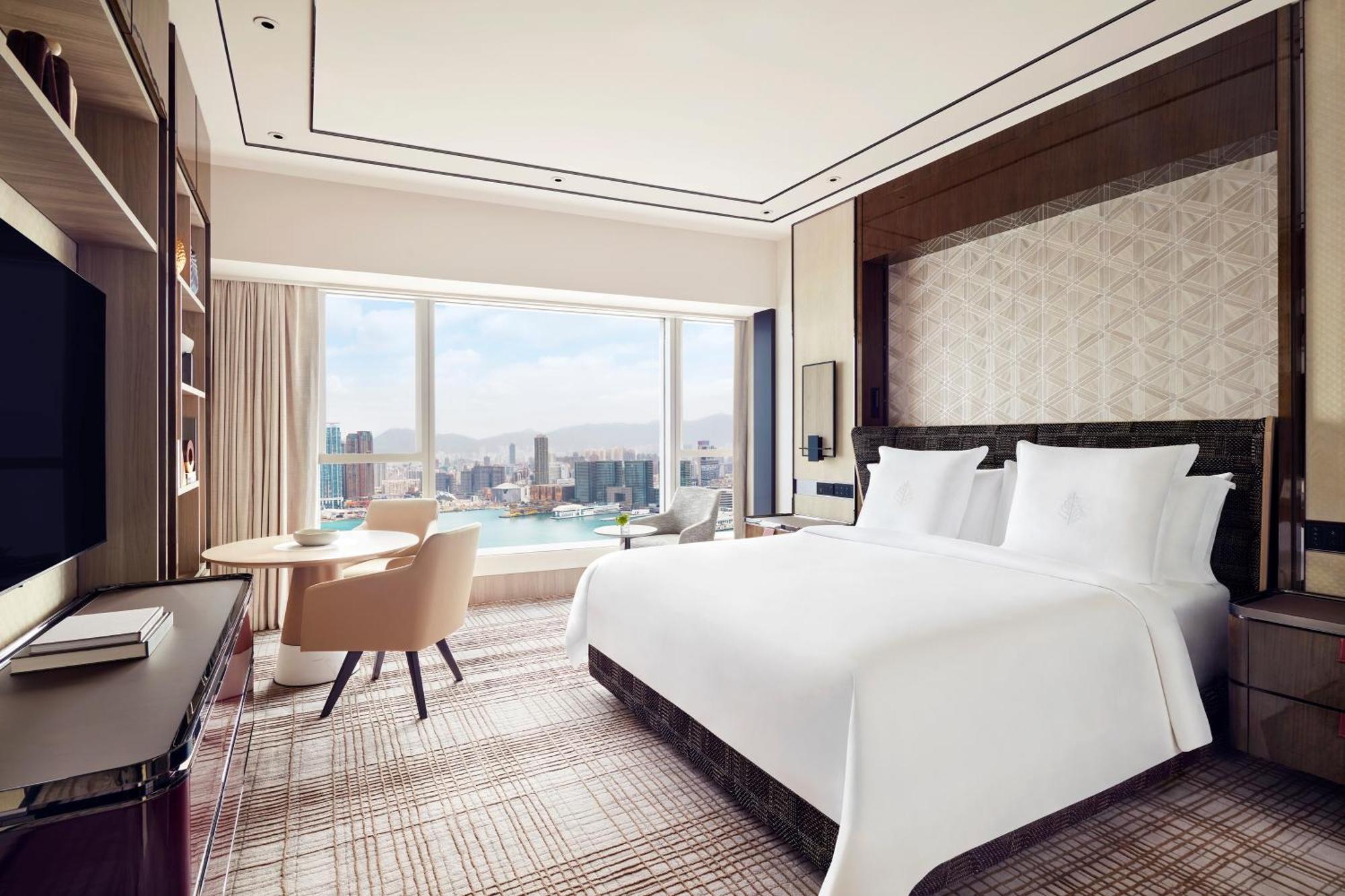 Four Seasons Hotel 5*